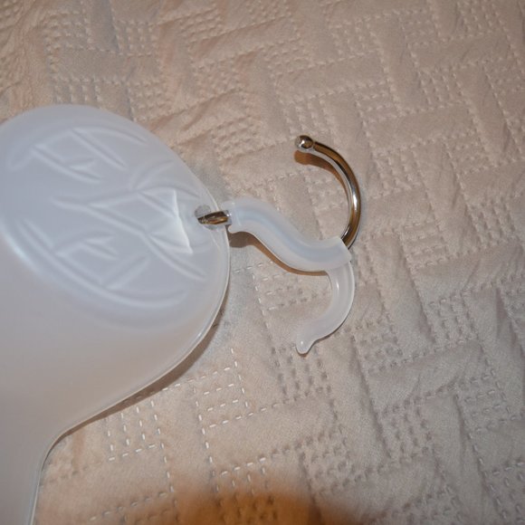 Mannequin - Picture 3 of 6